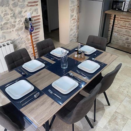 Le Cottage De Romas Villeneuve-sur-Lot Exteriör bild
