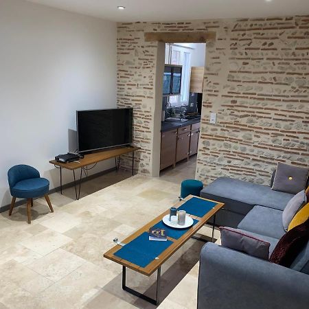 Le Cottage De Romas Villeneuve-sur-Lot Exteriör bild