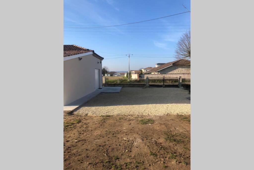 Le Cottage De Romas Villeneuve-sur-Lot Exteriör bild